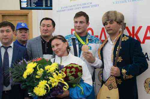 6de4560a198a5299c0eda84364a15893