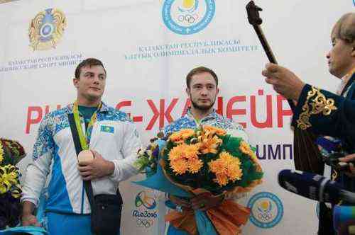 b80cd28a754d98c1dcbc36214b1cba45