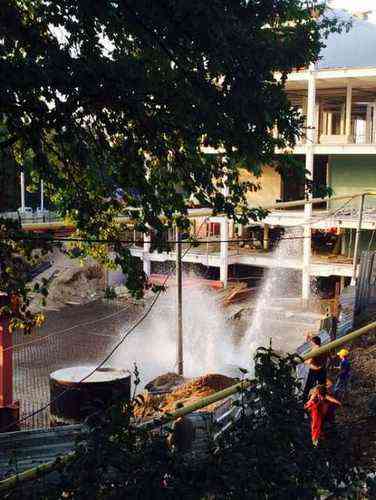 daecff3c8b4c9bc6cc80cdfaf476e9d2