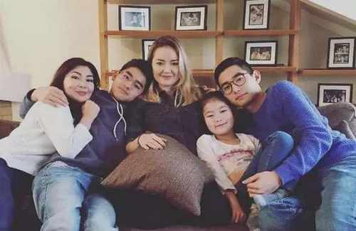 pogudx4vq3m0gh2f9.5dc85539