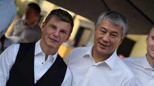 pogudx6cqb22cfq08.e56fb672