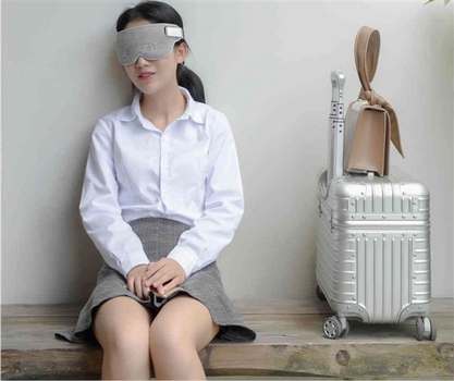 Xiaomi представила «умную» маску для сна за $36. Она играет музыку